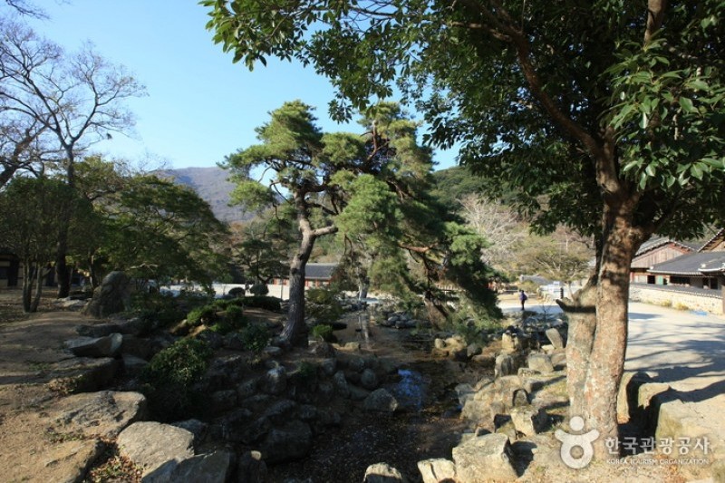 Daeheungsa Temple  (11/34)