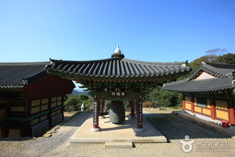 Mihwangsa Temple / Dosolam  (15/25)