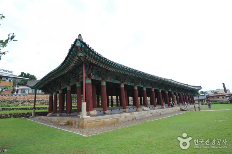 Jinnamgwan Hall  (7/9)
