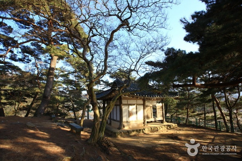 Sigyeongjeong Pavilion  (1/11)
