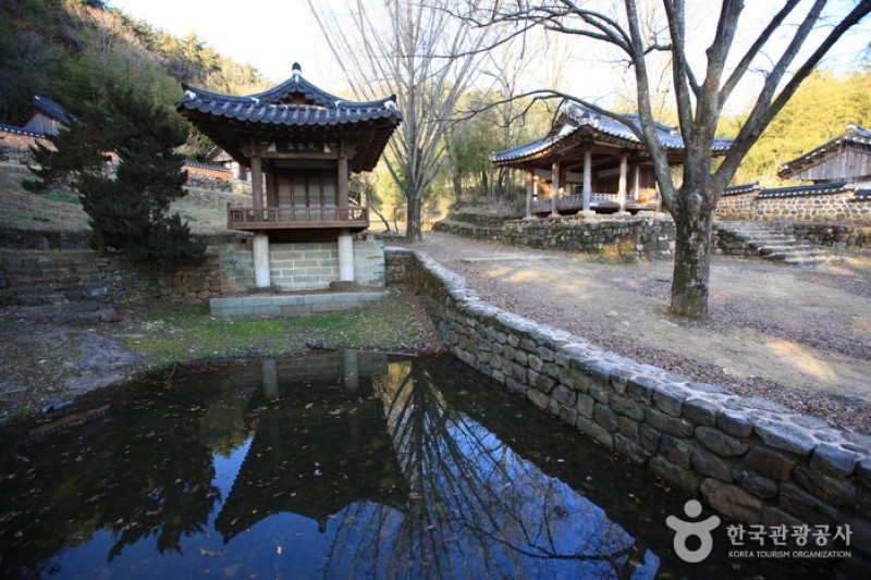 Sigyeongjeong Pavilion  (4/11)