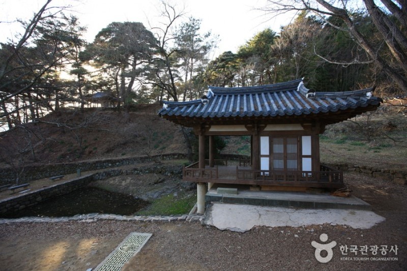 Sigyeongjeong Pavilion  (6/11)