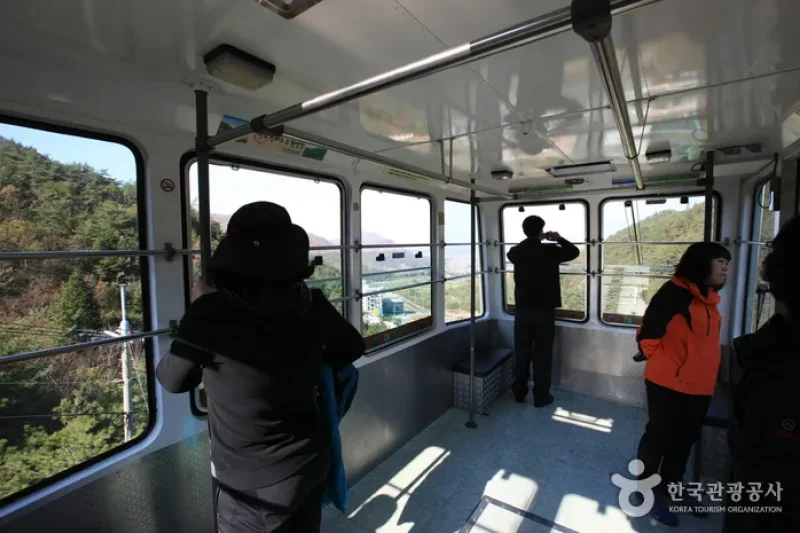 Duryunsan Cable Car  (14/22)