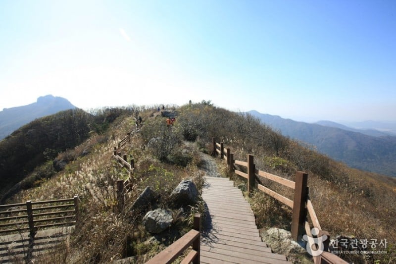 Duryunsan Provincial Park  (37/52)
