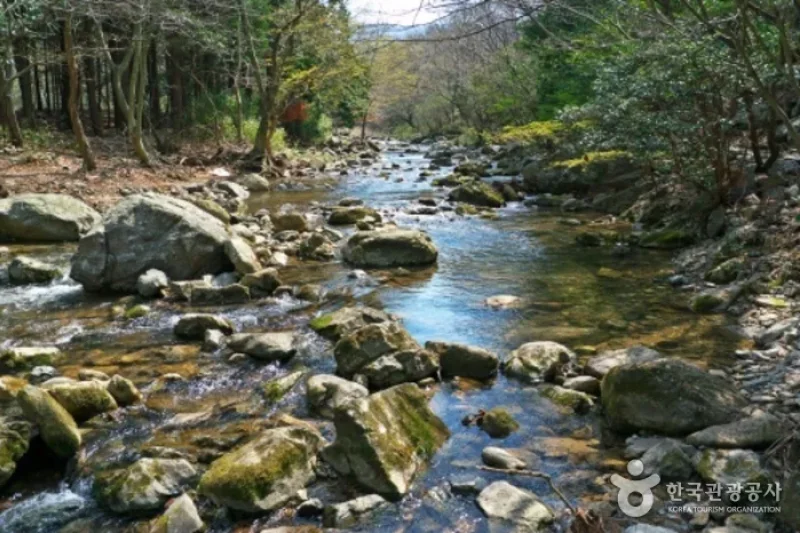 Duryunsan Provincial Park  (50/52)