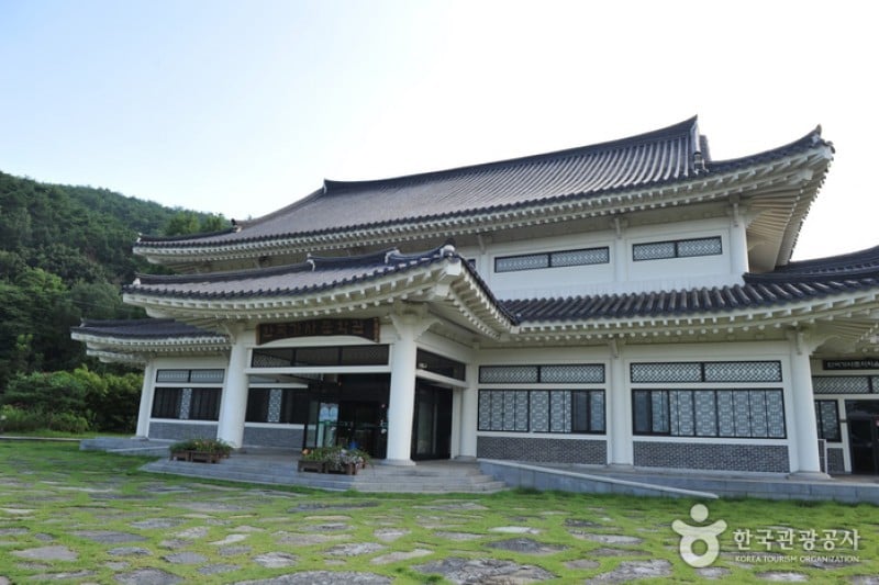 Korea Gasa Literature Collection  (13/14)