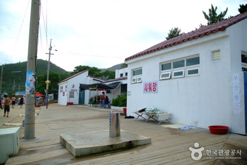 Sinji Myeongsasimni Beach  (8/26)