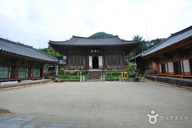 Heungguksa Temple  (1/5)