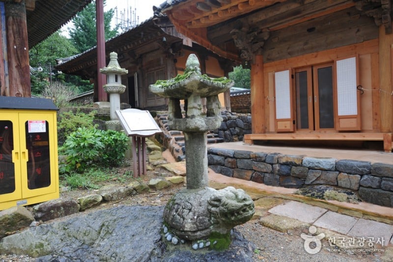 Heungguksa Temple  (3/5)