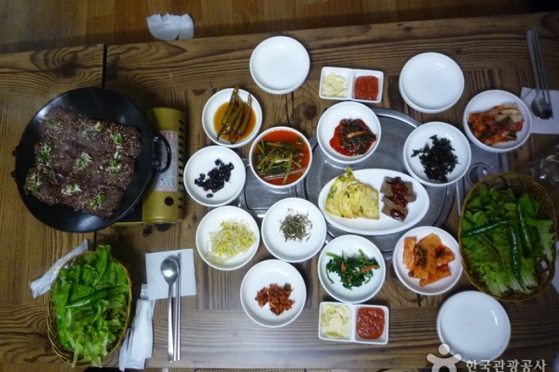 Tteokgalbibonga Restaurant - Damyang Branch (떡갈비본가-담양)