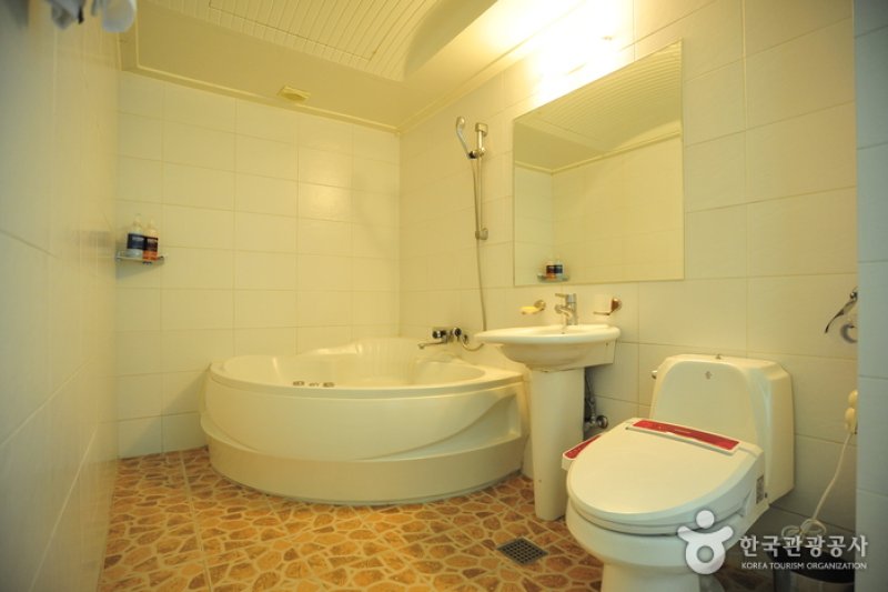 France Motel - Goodstay  (10/10)