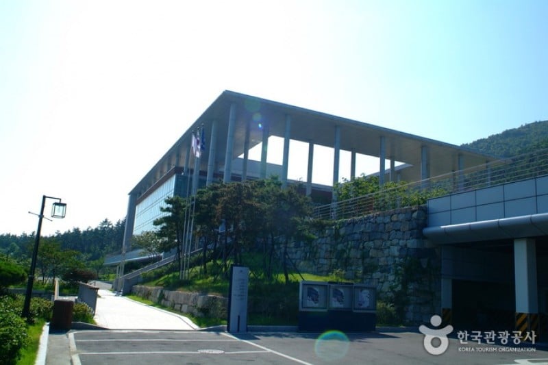 The National Center for Korean Namdo Performing Arts  (9/11)