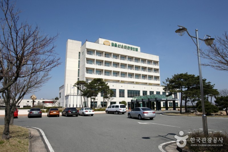Wolchulsan Spa Tourist Hotel  (2/2)