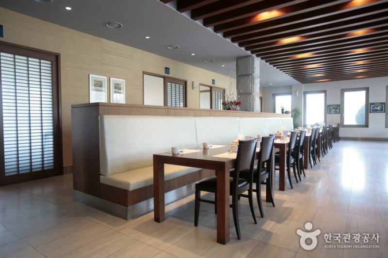 Damyang Resort Tourist Hotel 