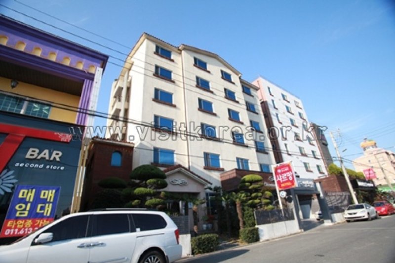 Charmang Hotel - Goodstay  (4/5)