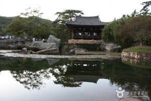 Bogildo Island Seyeonjeong Pavilion 