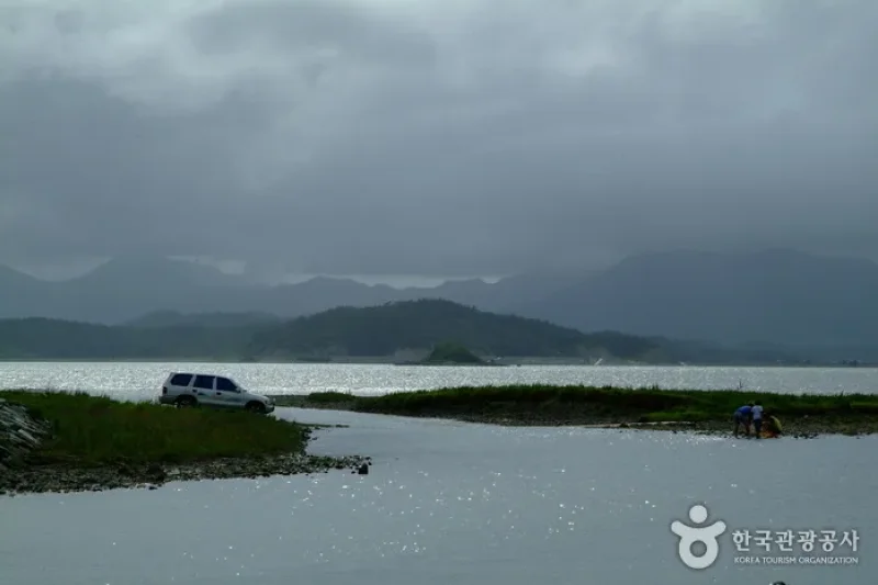Gangjinman Bay  (3/8)