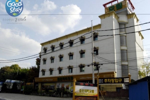 Damyang Golden River Motel