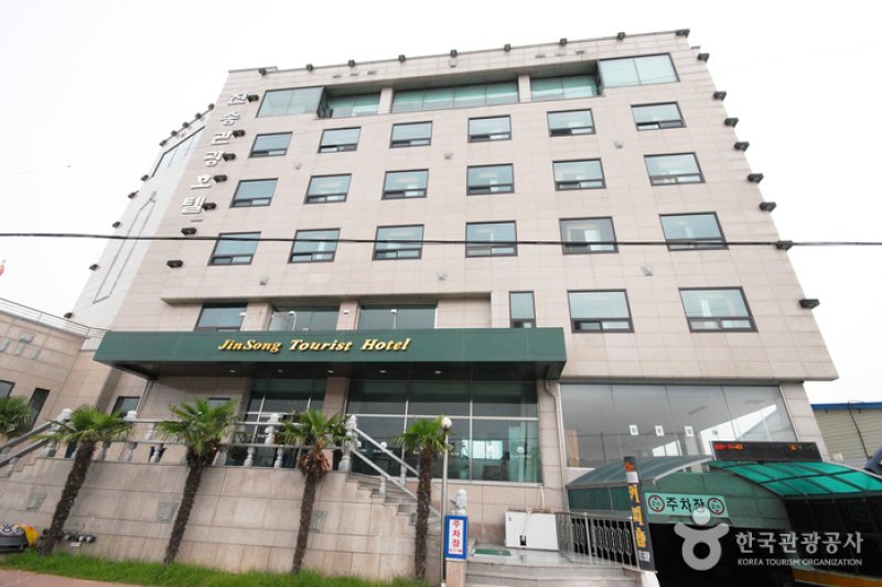 Jinsong Tourist Hotel  (1/7)