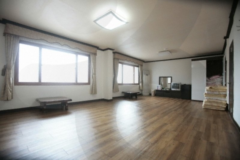 Baegyang Tourist Hotel  (30/36)