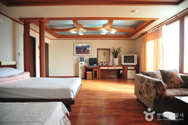 Dia Motel - Goodstay  (17/18)