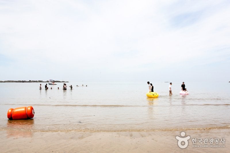 Gamami Beach  (16/20)