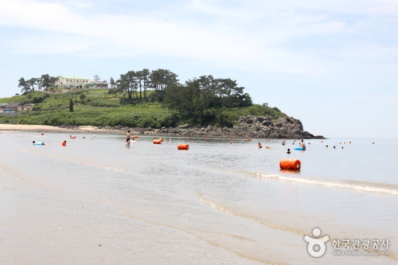 Gamami Beach  (19/20)