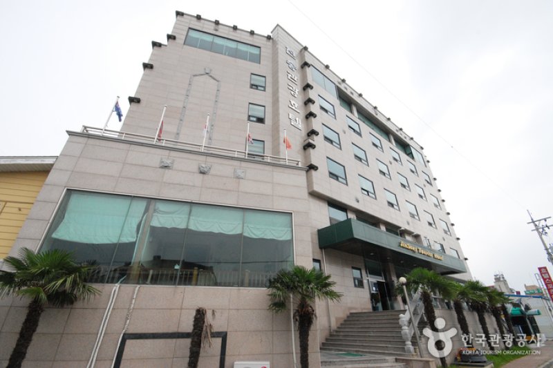 Jinsong Tourist Hotel  (2/7)
