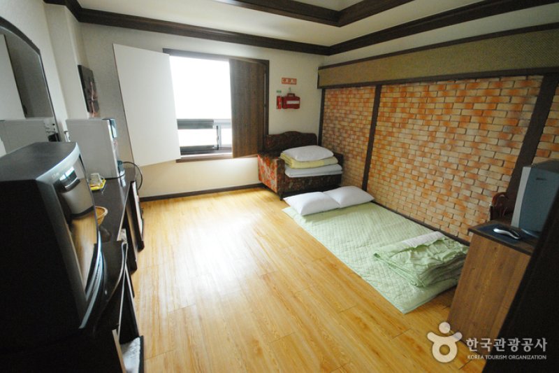 Jinsong Tourist Hotel  (7/7)
