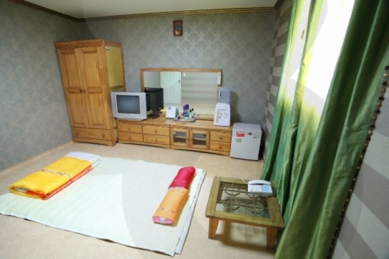 Silla Motel - Goodstay  (3/14)