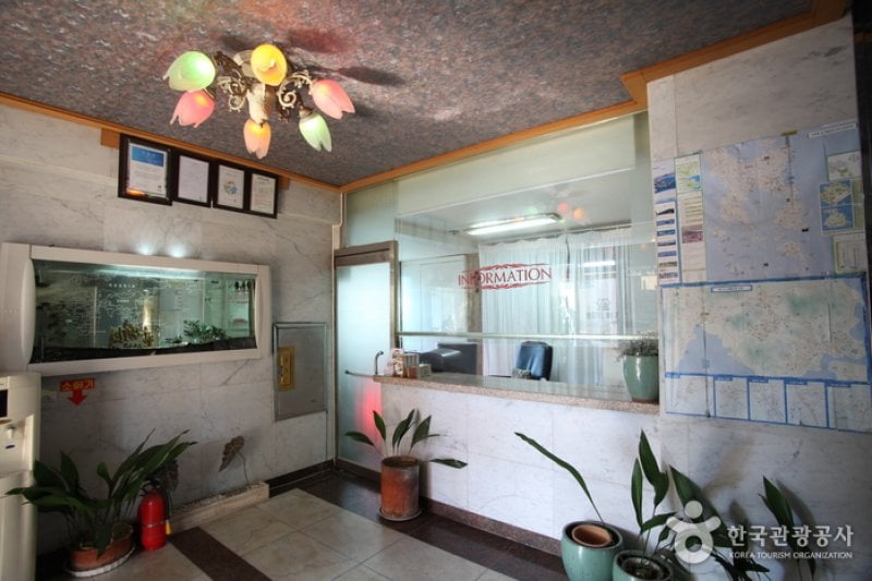 Silla Motel - Goodstay  (13/14)