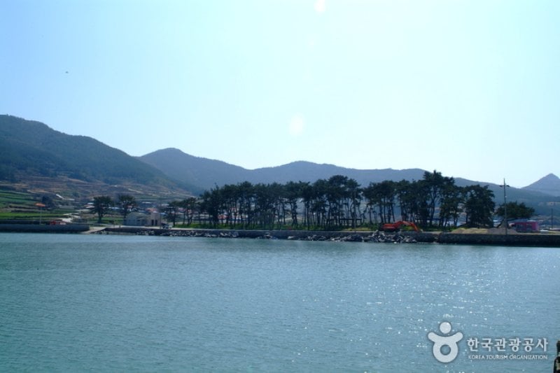 Sinheungni Beach  (1/6)