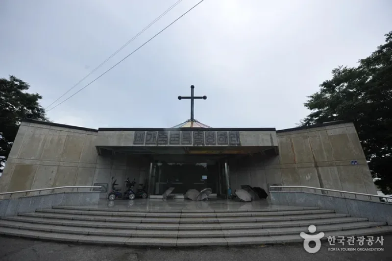 Aeyangwon Church - Reverend Son Yangwon Martyr Memorial Hall)  (1/5)