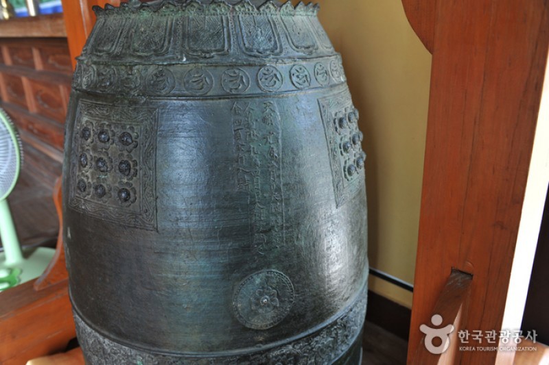 Taeansa Temple  (4/15)