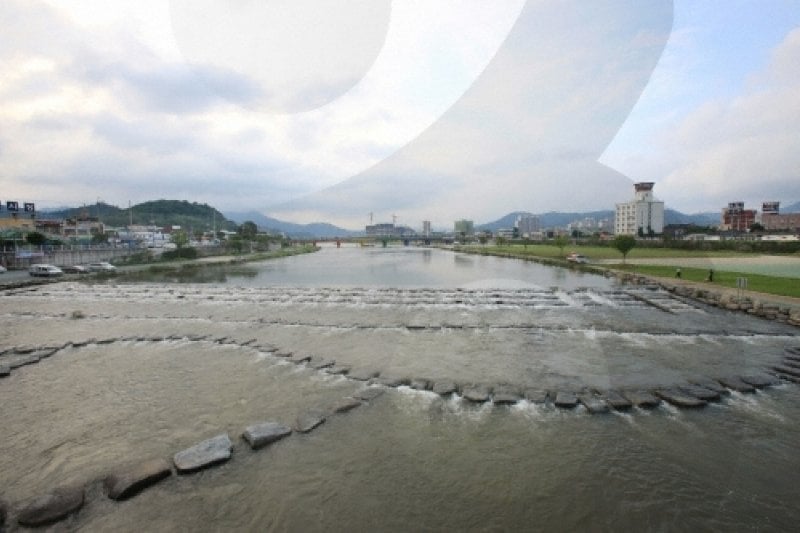 Tamjingang River  (8/12)