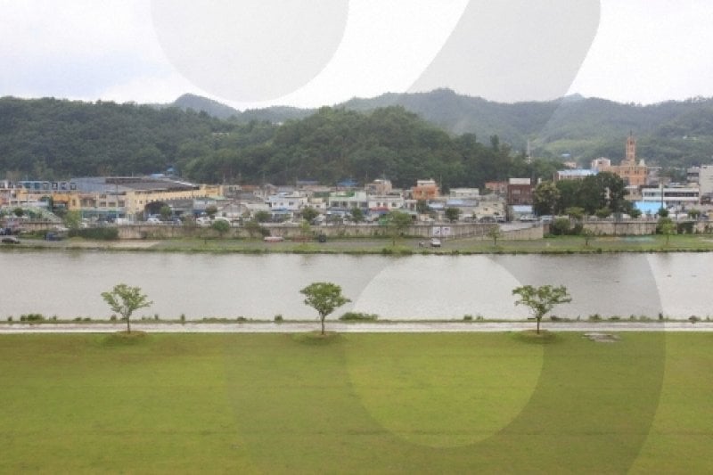 Tamjingang River  (11/12)