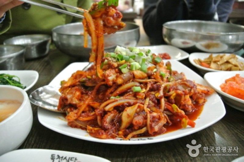 Dokcheon Restaurant  (5/7)