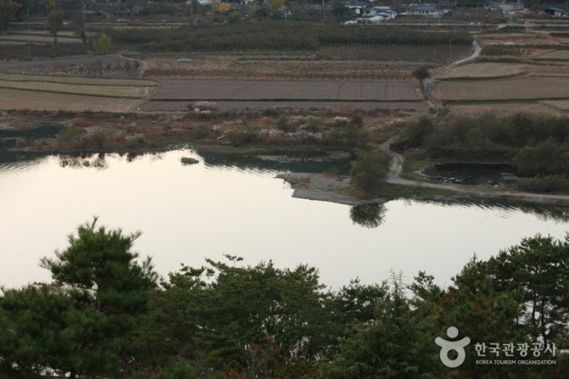 Jangseongho Lake Resort  (9/15)