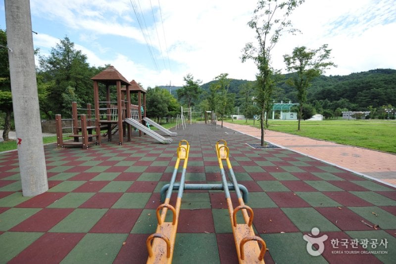 Jangseongho Lake Resort  (13/15)