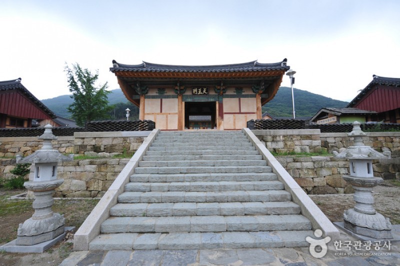 Bulgapsa Temple  (1/11)