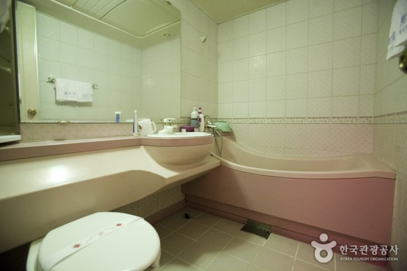 Soft Motel - Goodstay  (12/19)