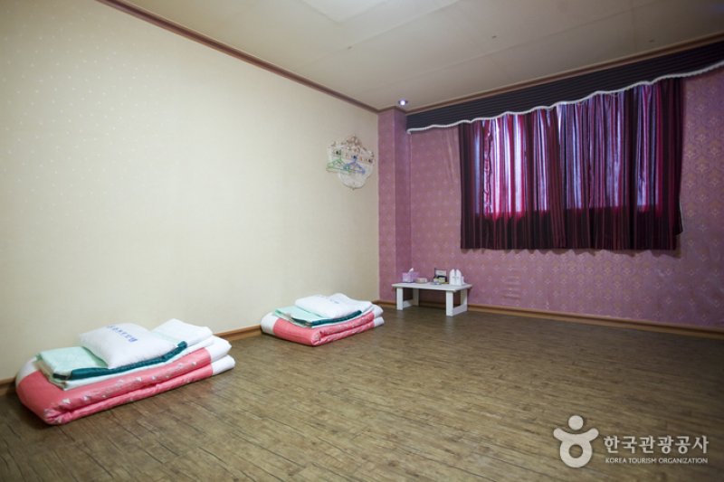 Soft Motel - Goodstay  (16/19)