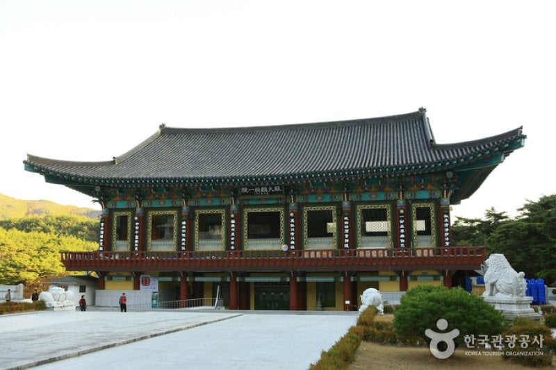 Donghwasa Temple Stay  (1/1)
