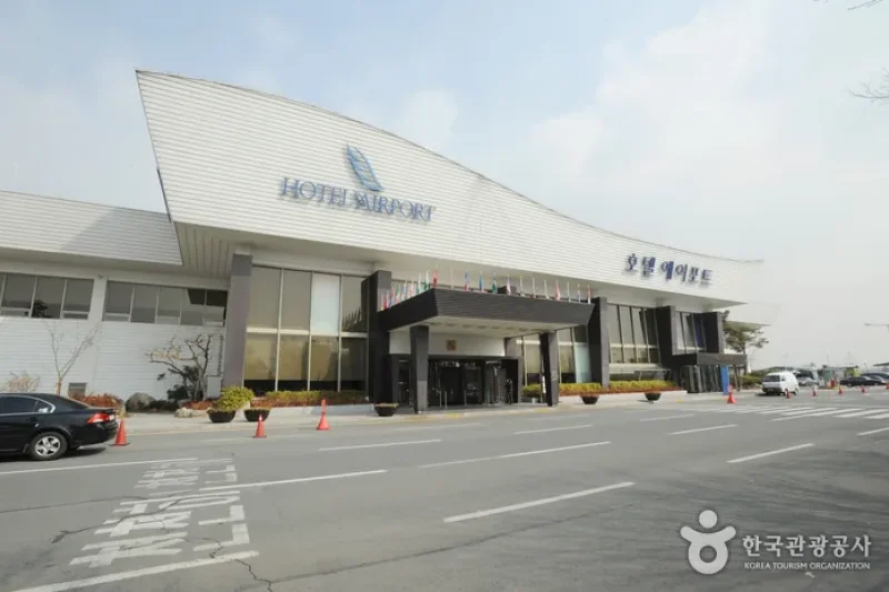Hotel Airport  (1/1)