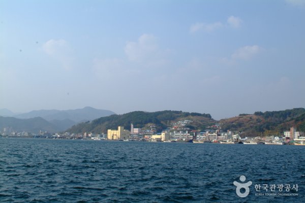 Uljin Hupohang Port