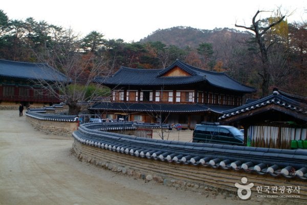 Bulyeongsa Temple