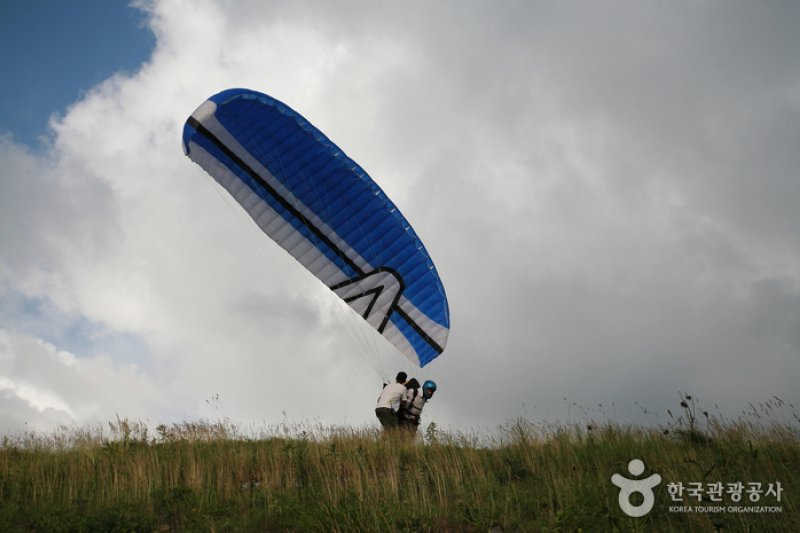 Mungyeong Flying Land  (1/9)