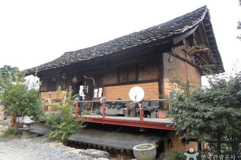 Cheongdo Hanok School 