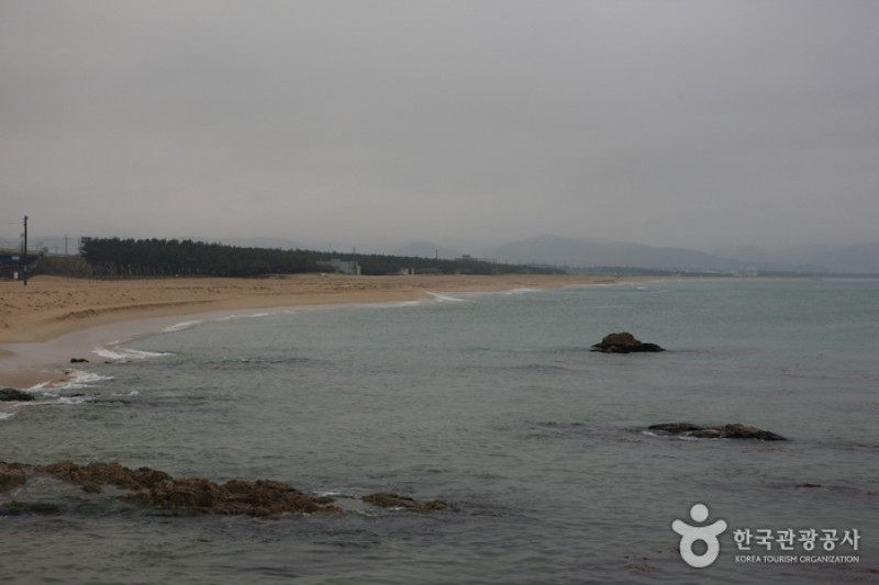 Daejin Beach  (3/32)