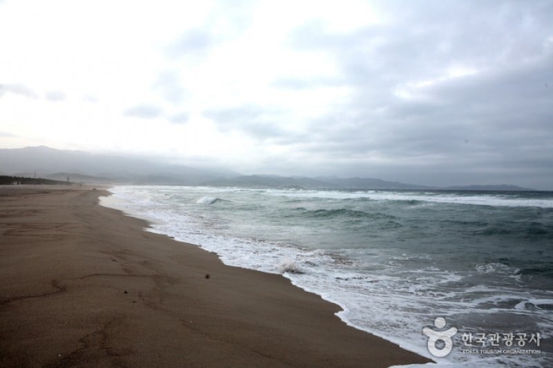 Daejin Beach  (13/32)